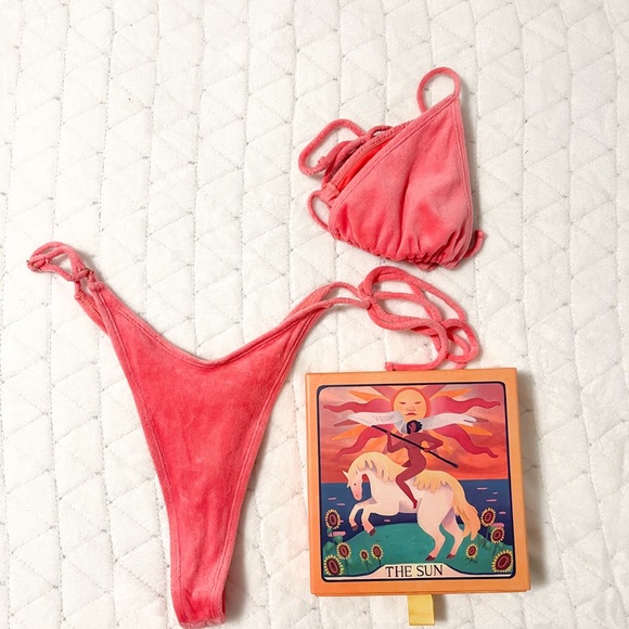 Voight By Valentina Summer Collection Bikini - Picture 2 of 2